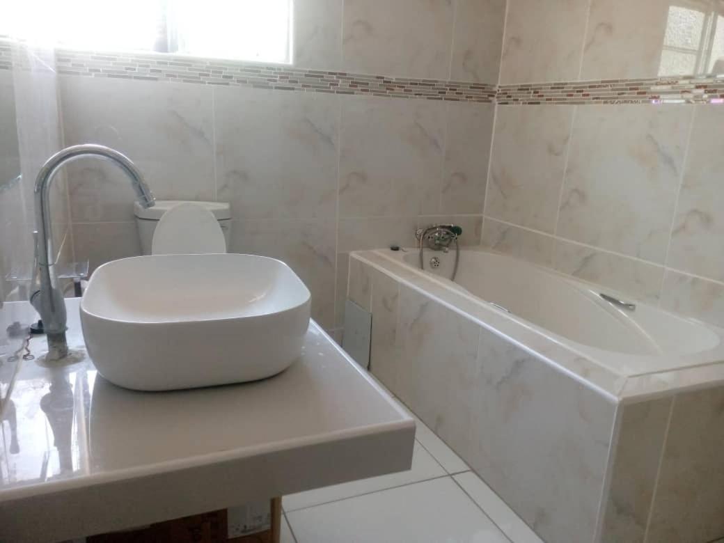 Paradise Reho Guesthouse Nata Kültér fotó